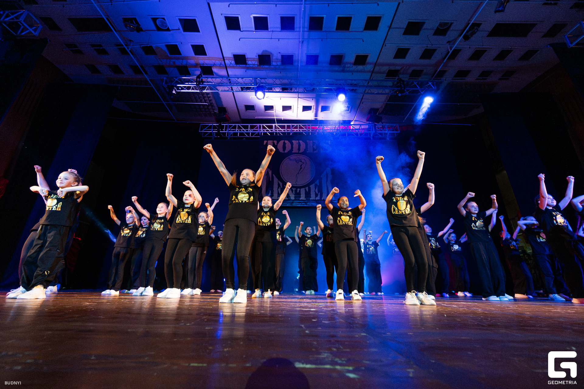 DSC08182-Улучшено-Ум. шума.jpg