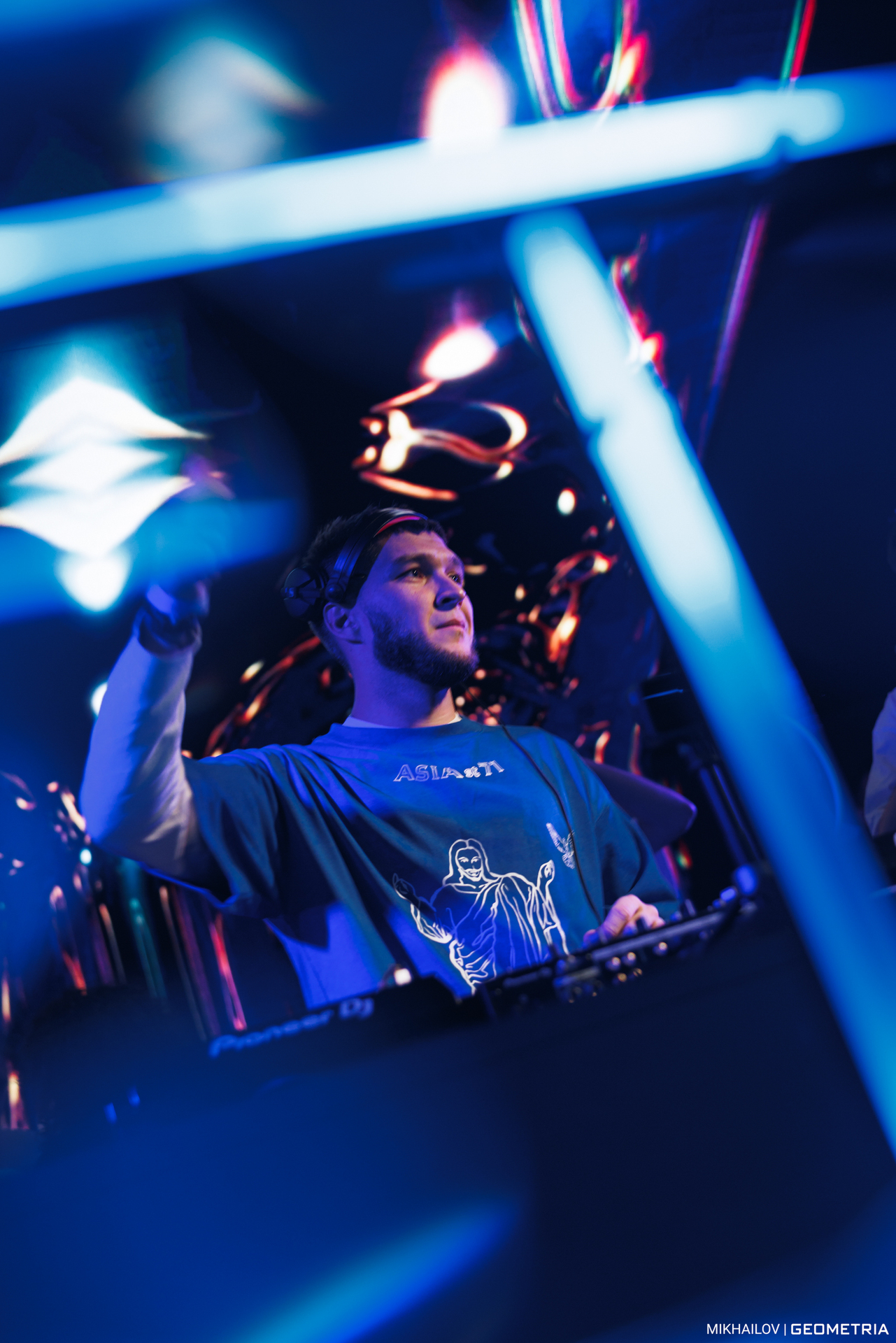 158-190425-2224 mikhailov-weblogo.jpg