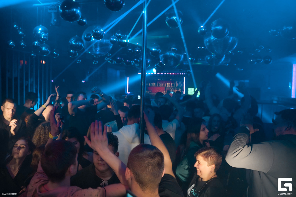 Saturday Night 15