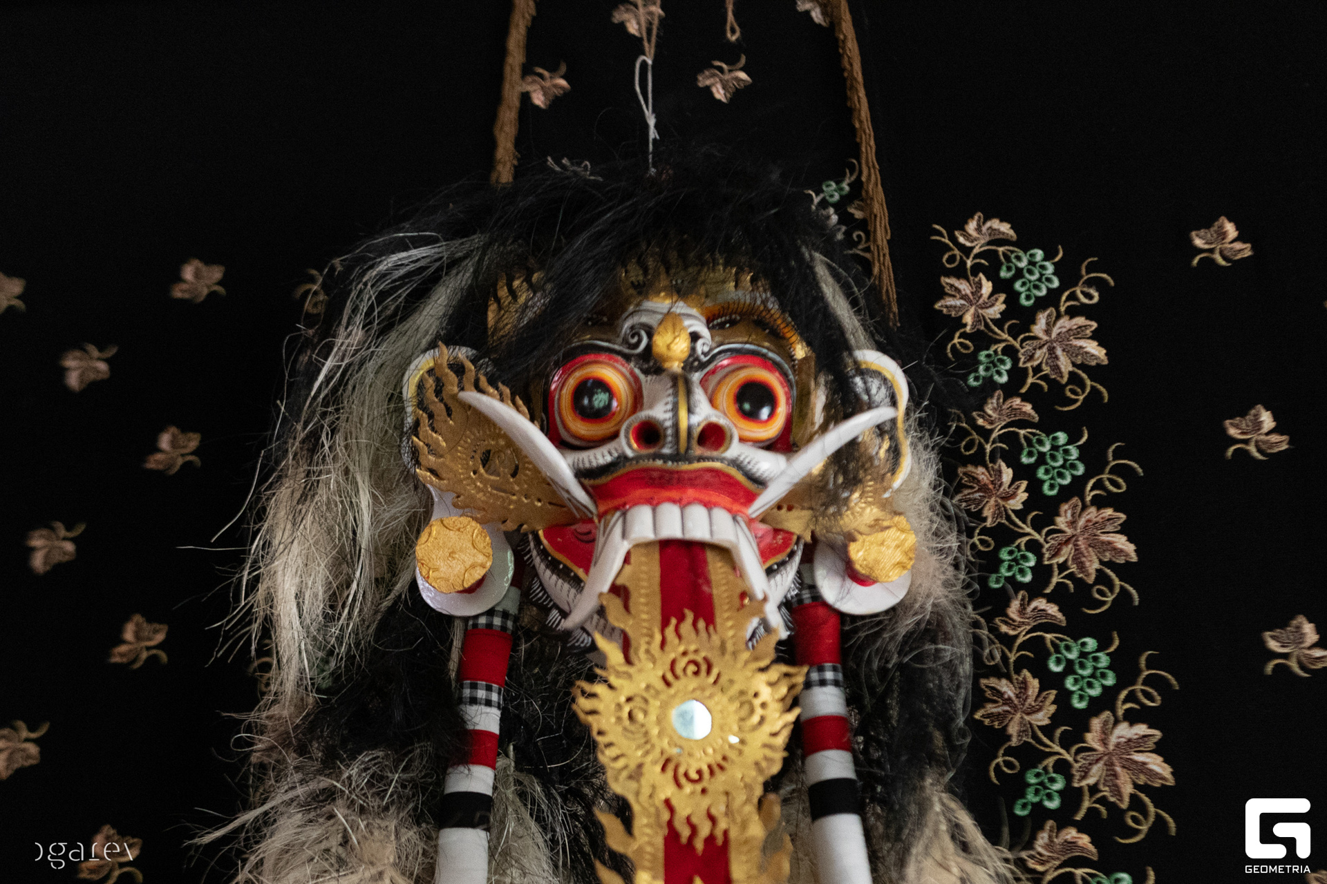 OUTLINE 2024-427-140.jpg