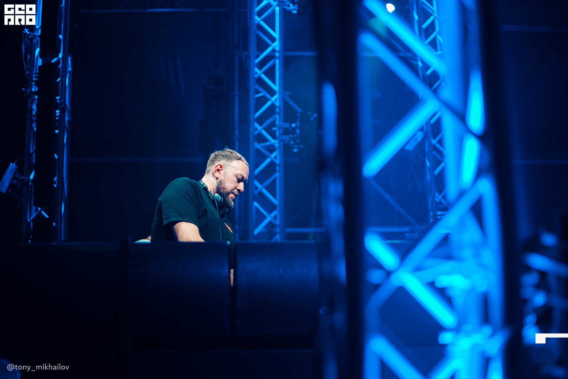 004-27-03-2021-21-56-BB - Mikhailov - 2560.jpg