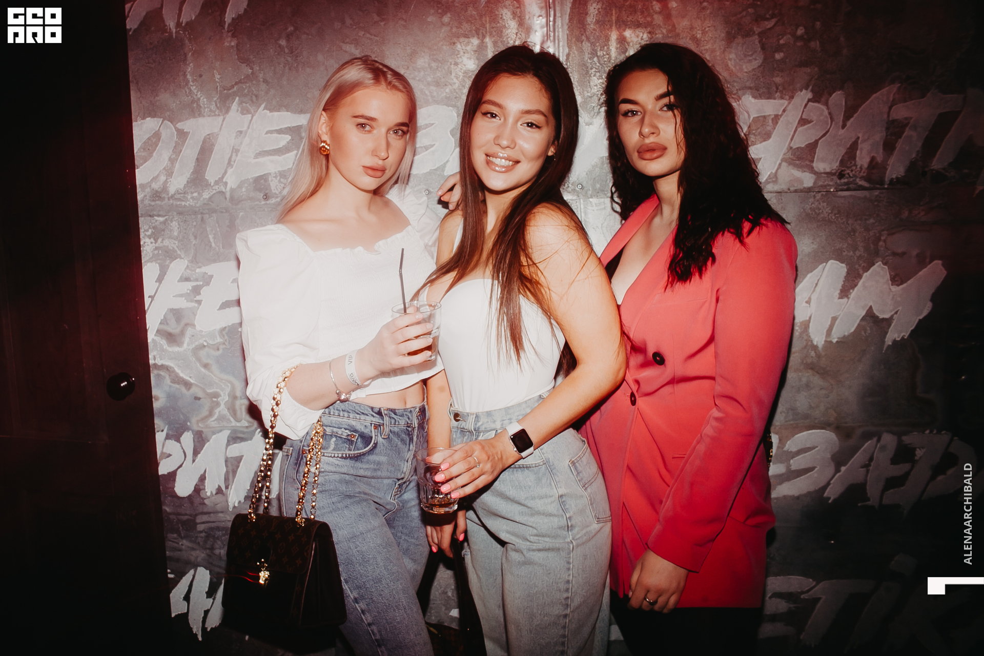 2021-04-03 00-43-45_alenaarchibald_075.JPG