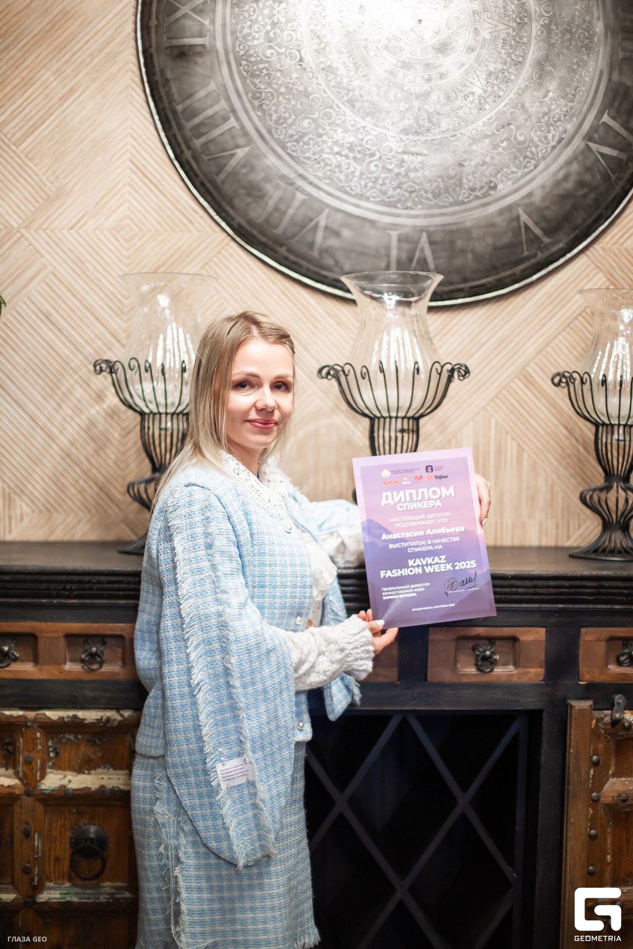 photo 220_resized.jpg