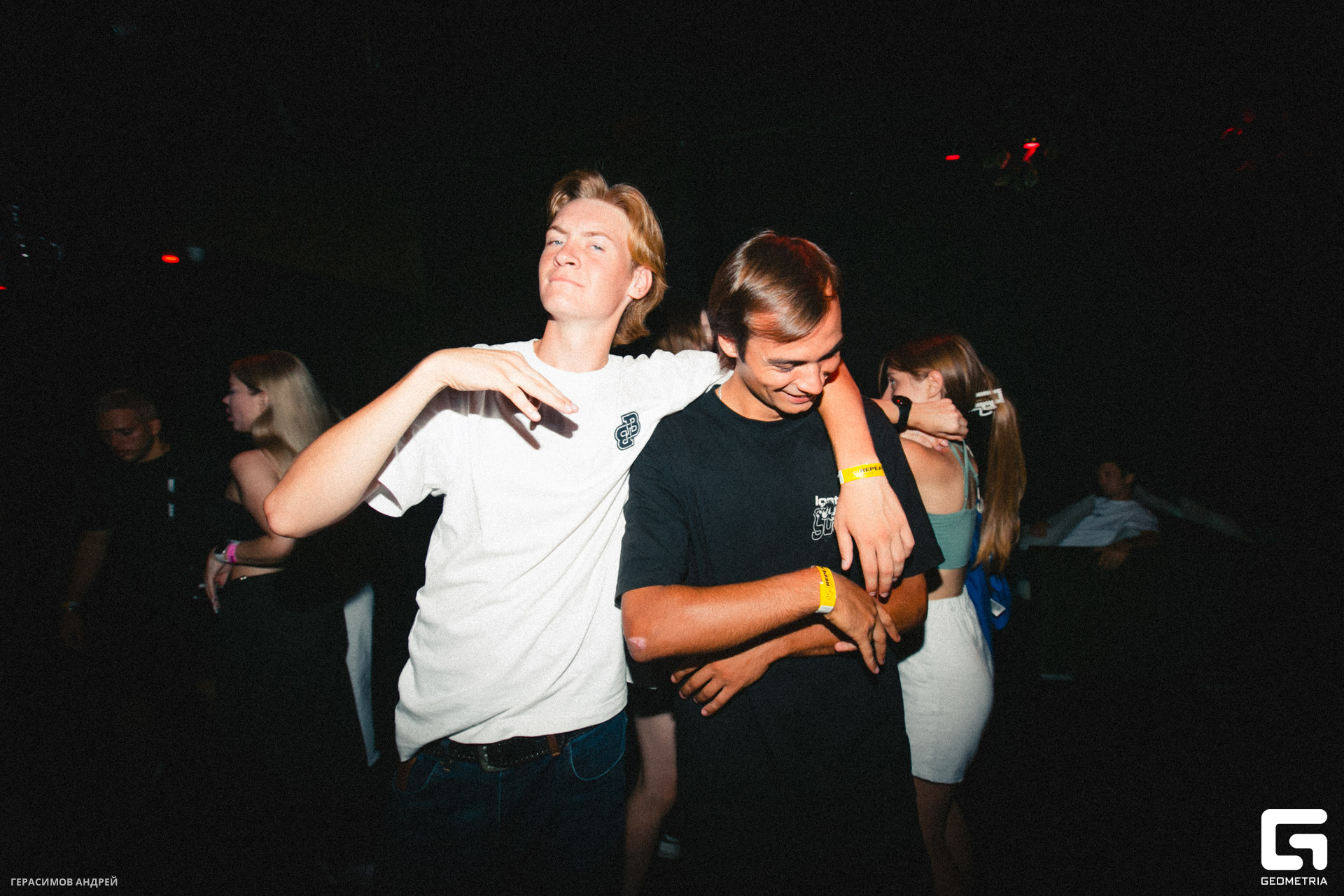 051 Repeat 26.08.jpg