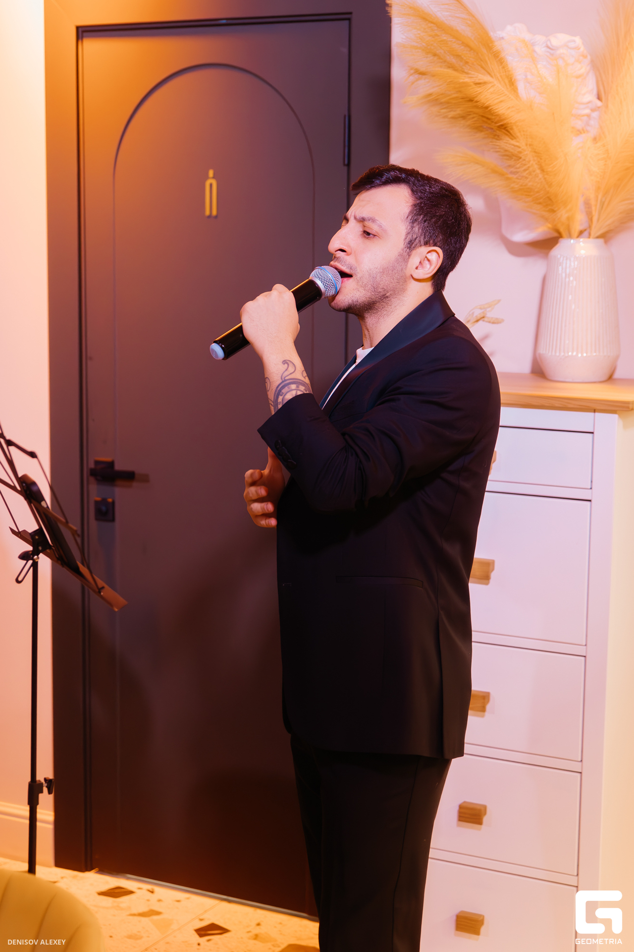 P18A2566-Улучшено-Ум. шума.jpg