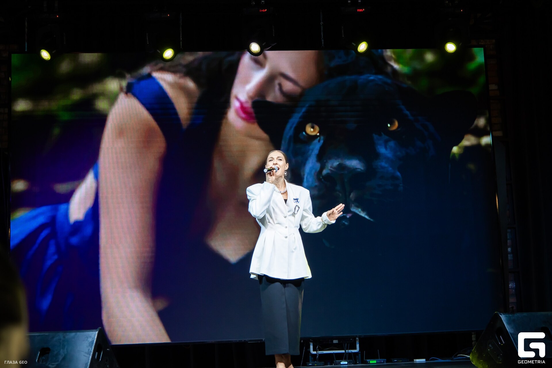 photo 66_resized.jpg