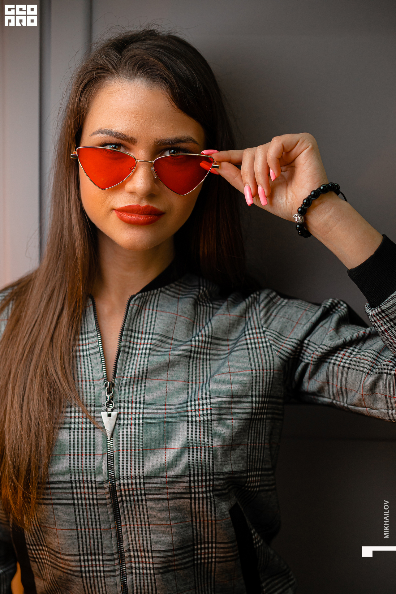 006-11-04-2021-03-44-Shake - Mikhailov - 2560.jpg