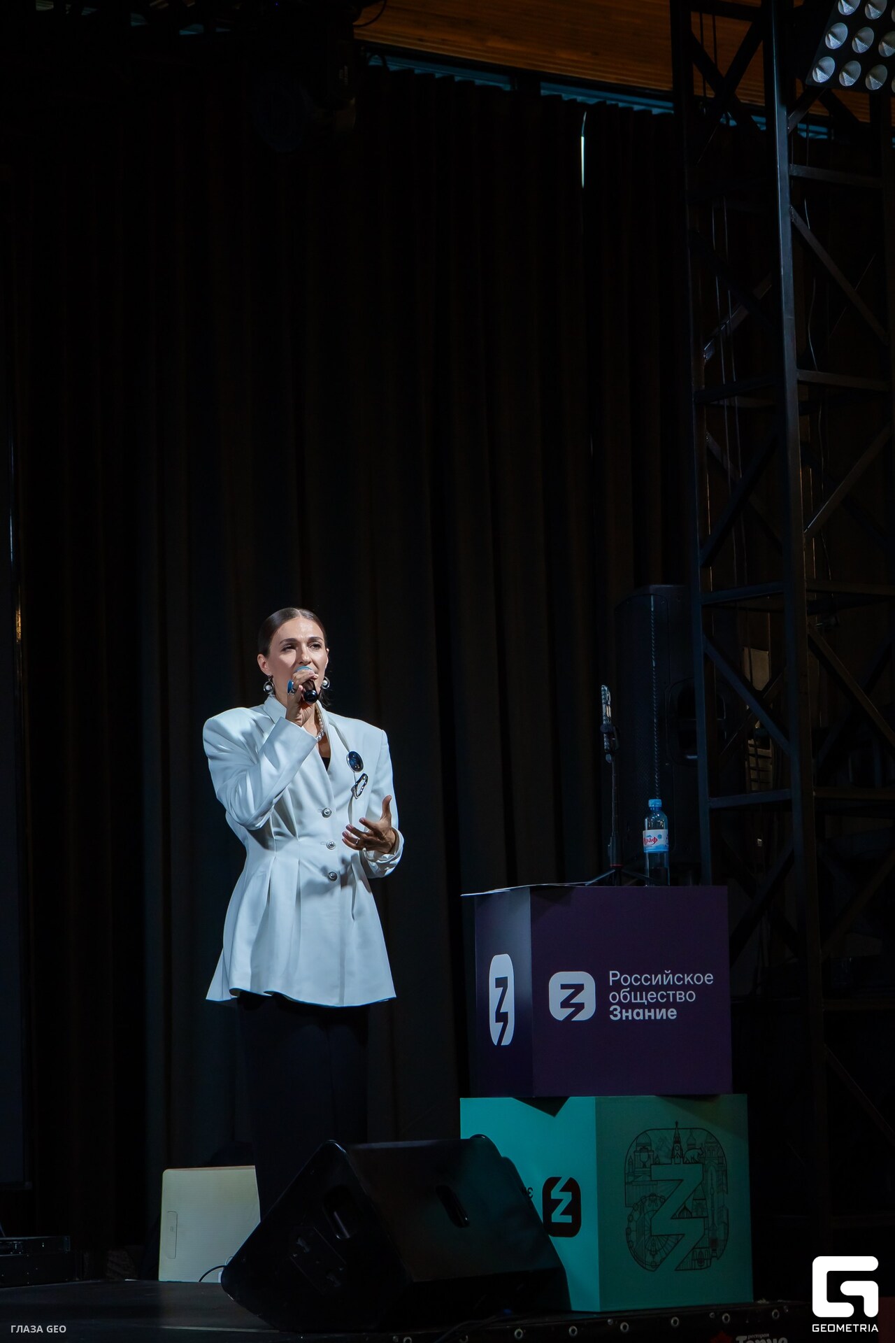 photo 81_resized.jpg