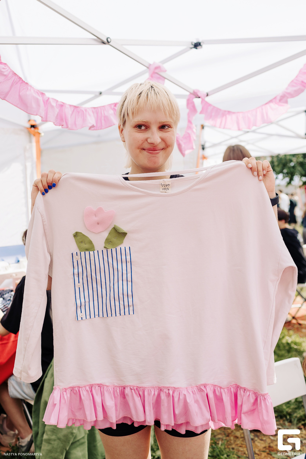 SALUT! BIG GARAGE SALE 21