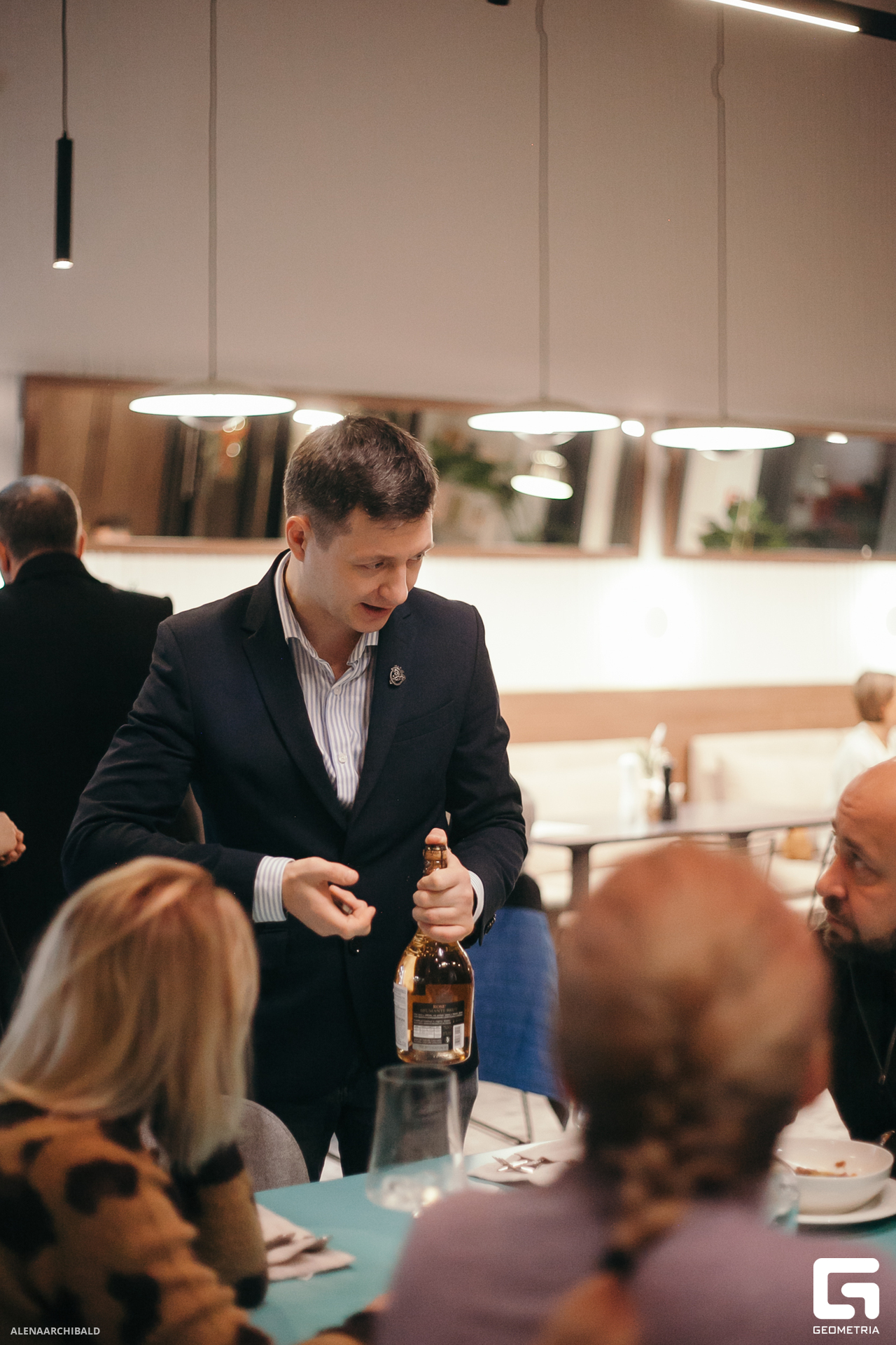 2023-12-02 18-00-57_alenaarchibald094.JPG