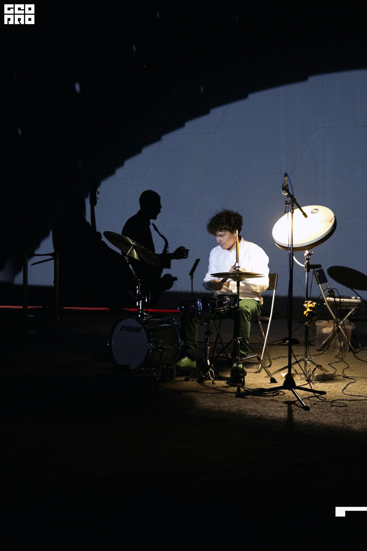 MELANCHOLIC JAZZ IN OUTER SPACE 12