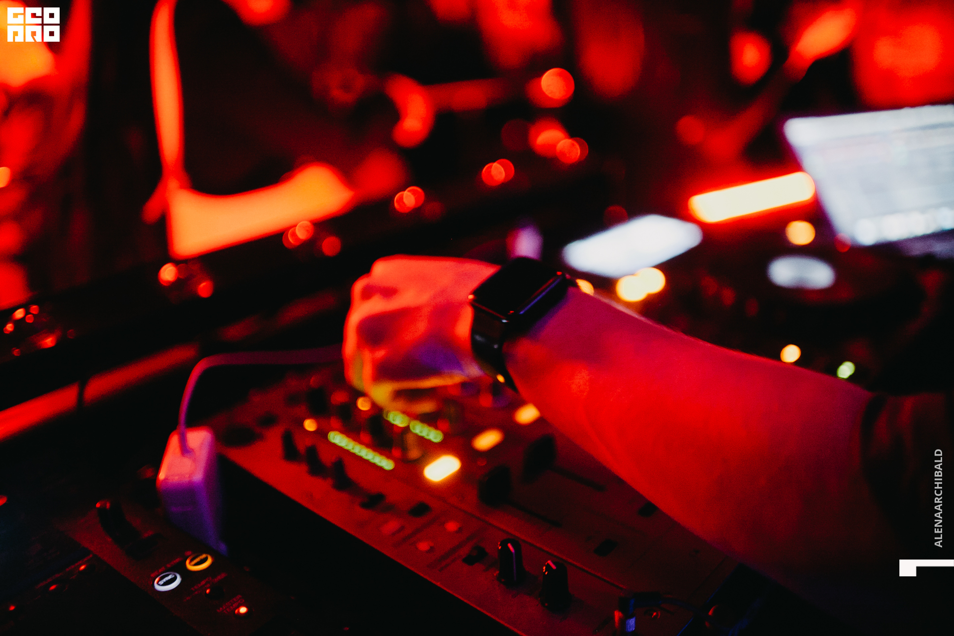 2021-03-14 00-52-50_alenaarchibald_006.JPG