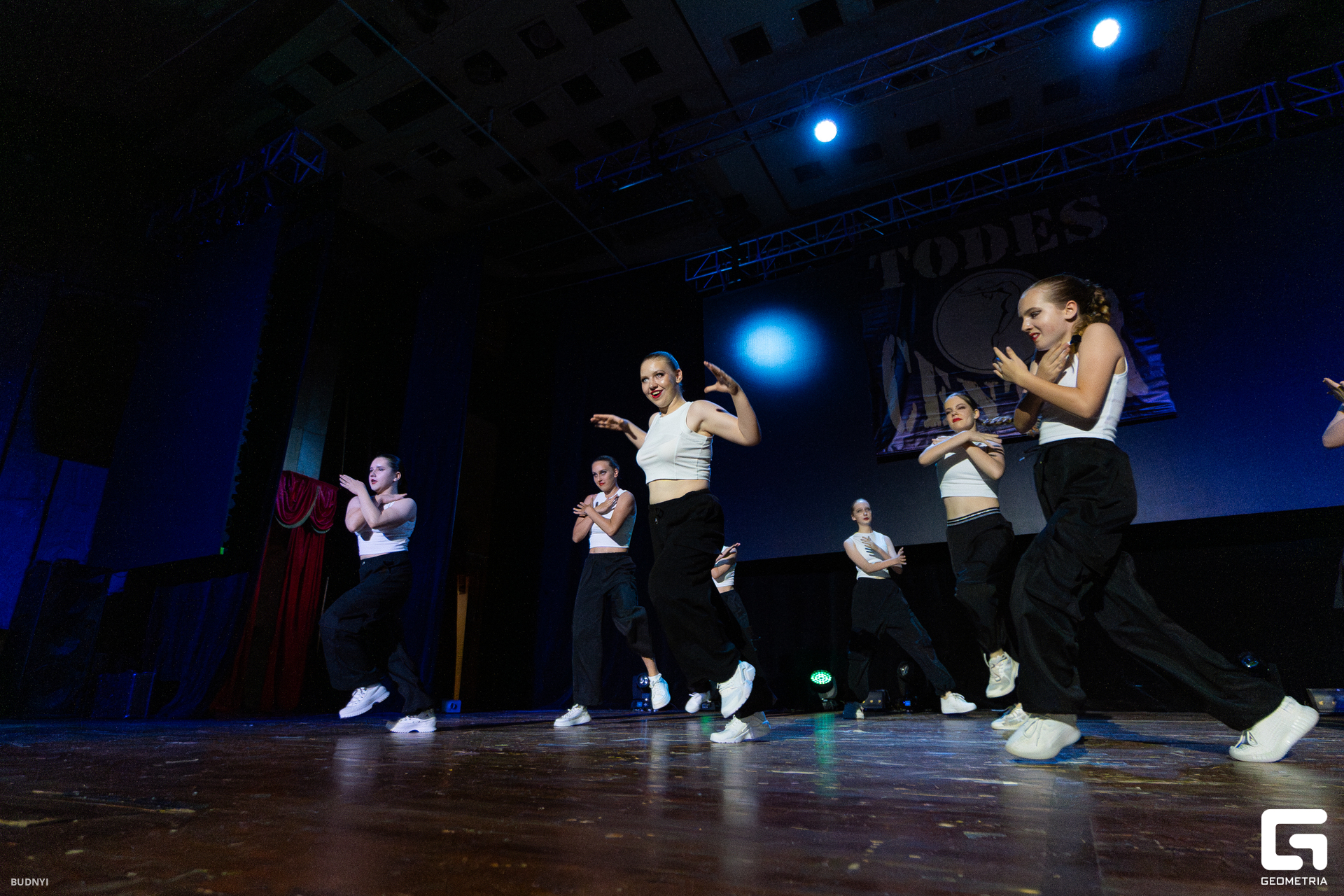 DSC08320-Улучшено-Ум. шума.jpg