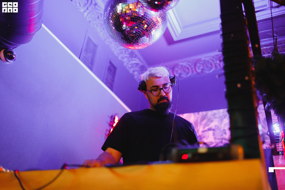 Вечеринка в BNB BOYS BAR 22