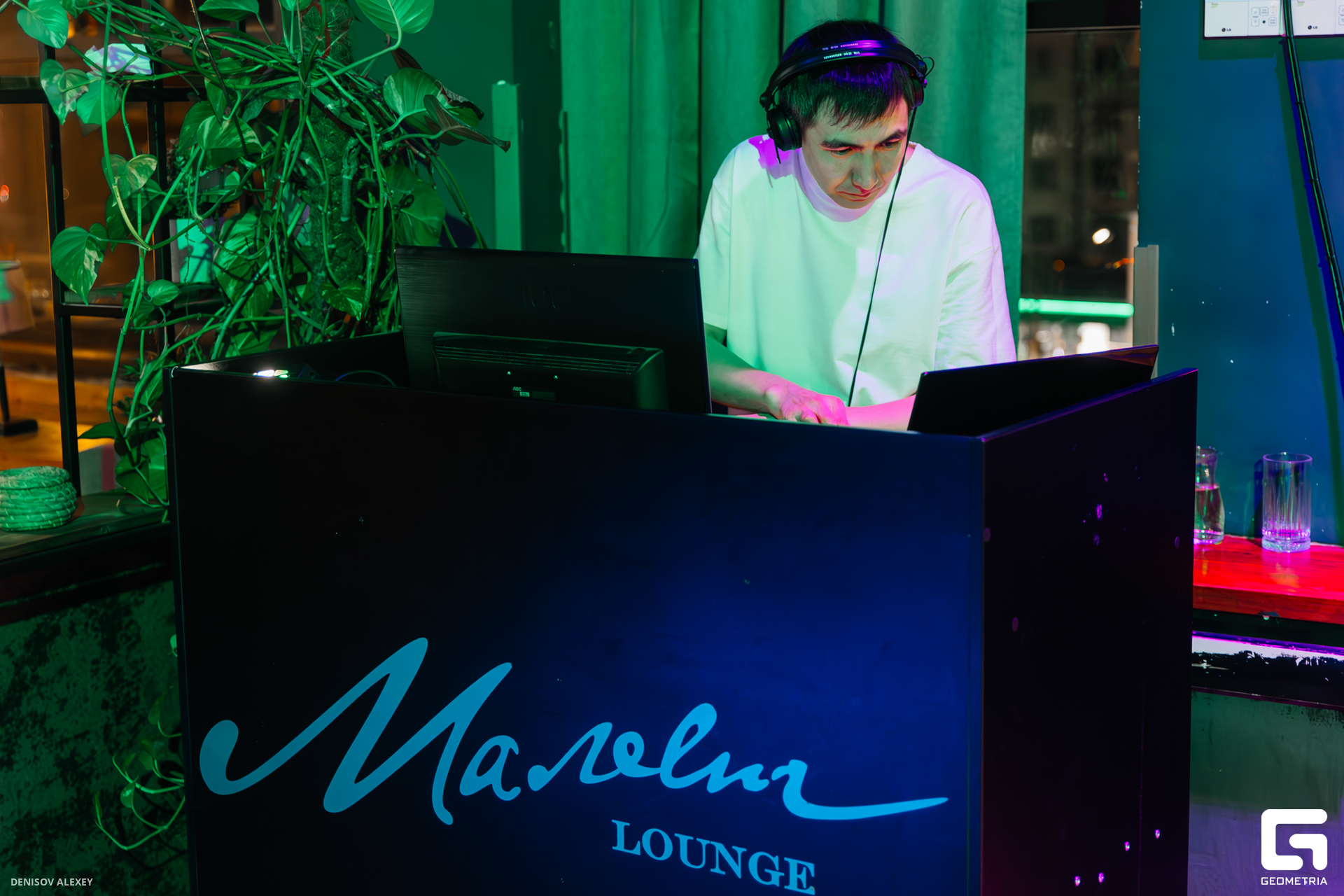 P18A2885-Улучшено-Ум. шума.jpg