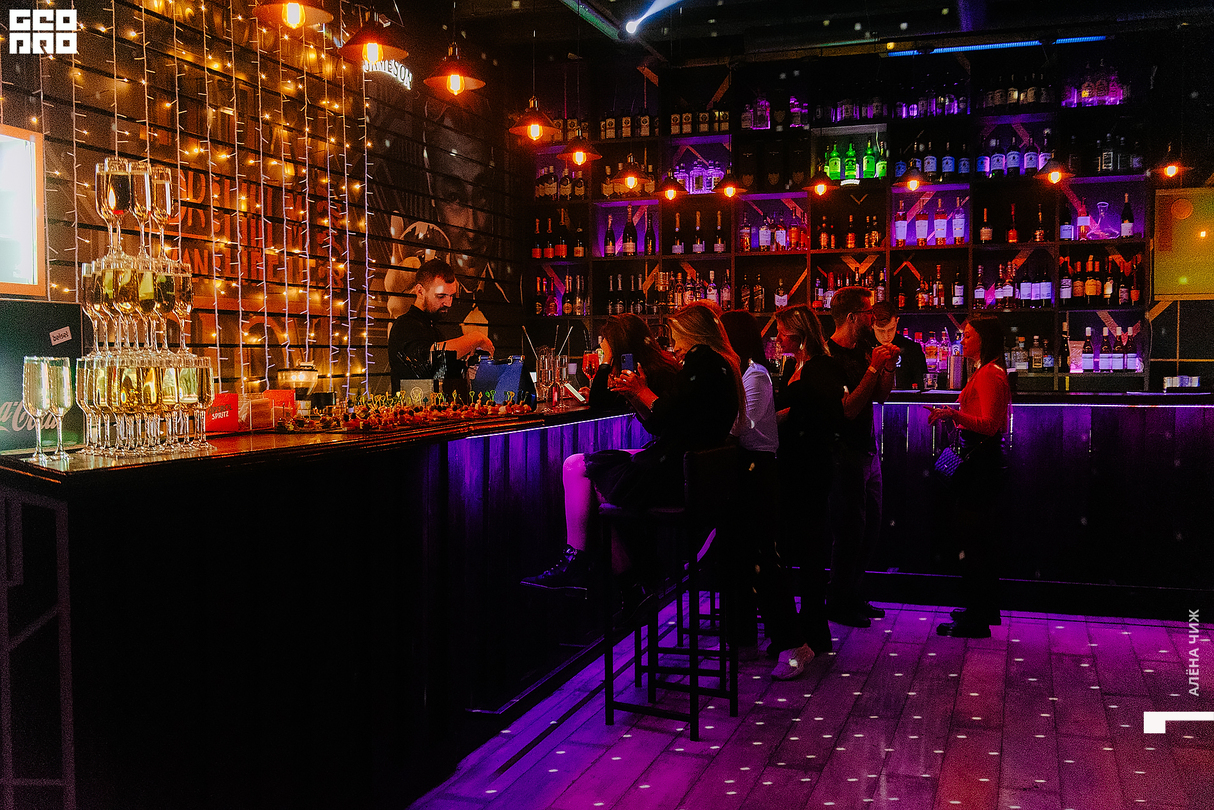 8 марта в GATSBY 18