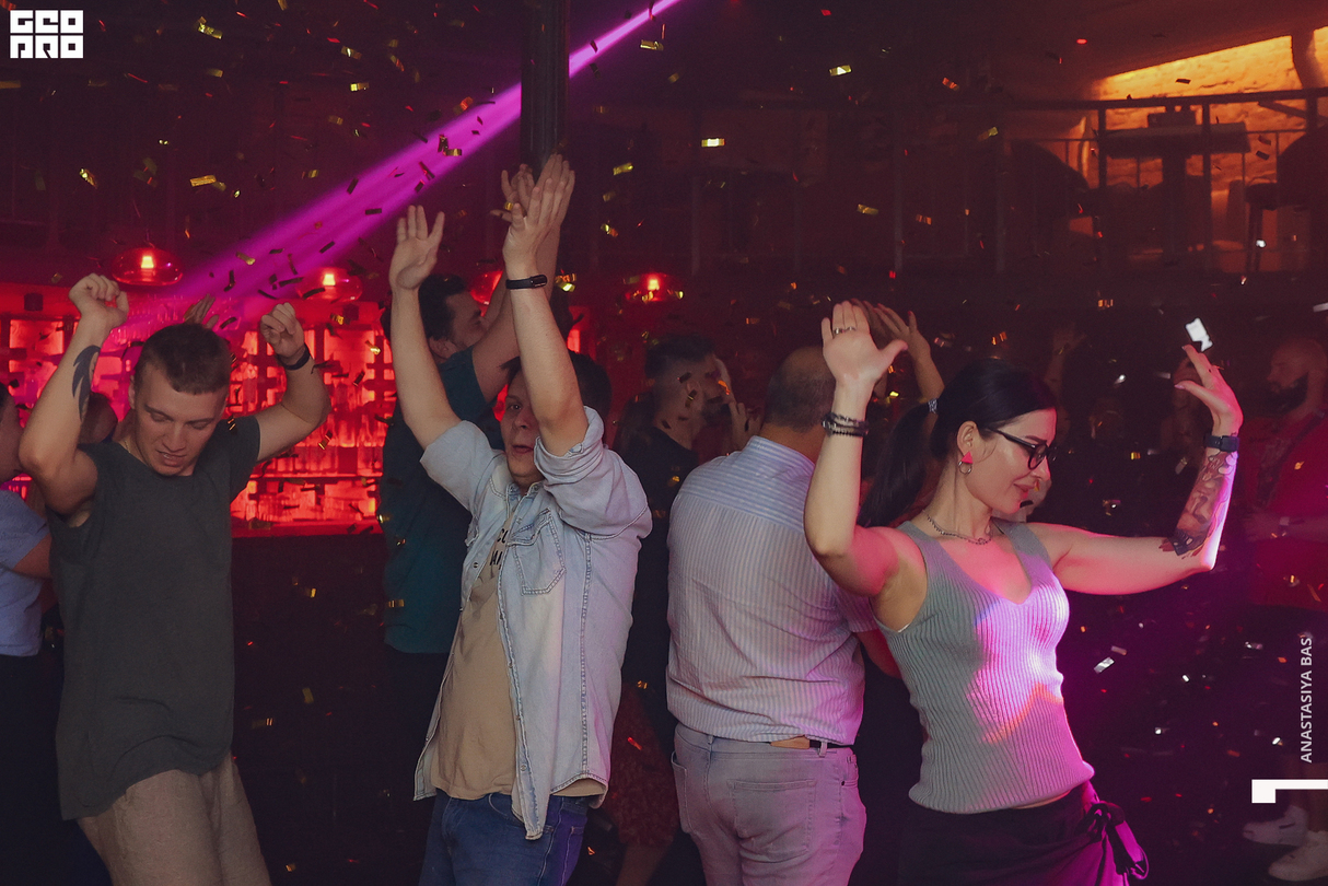 Weekend Party 19