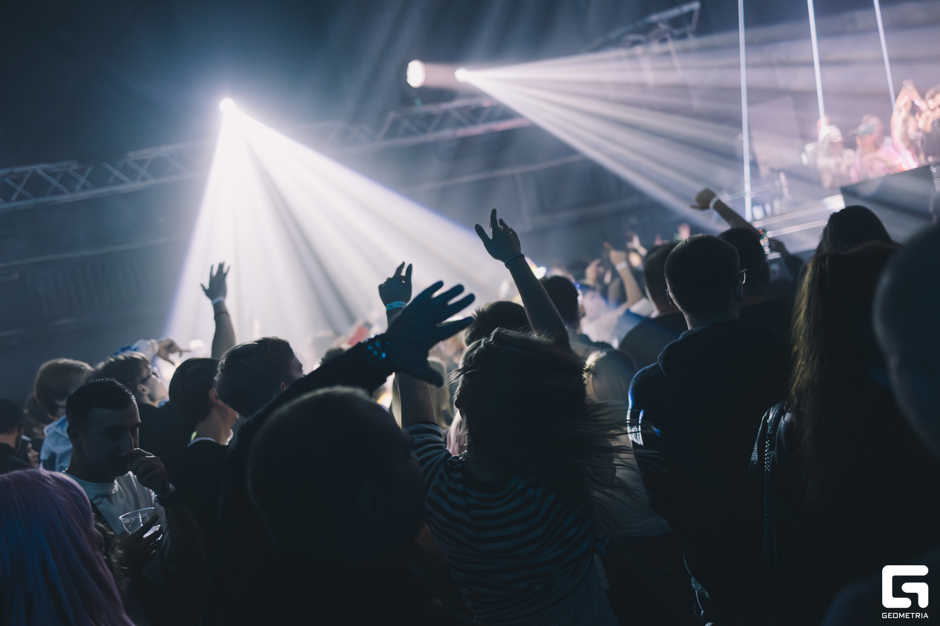 np-241-пари ночь0099.jpg