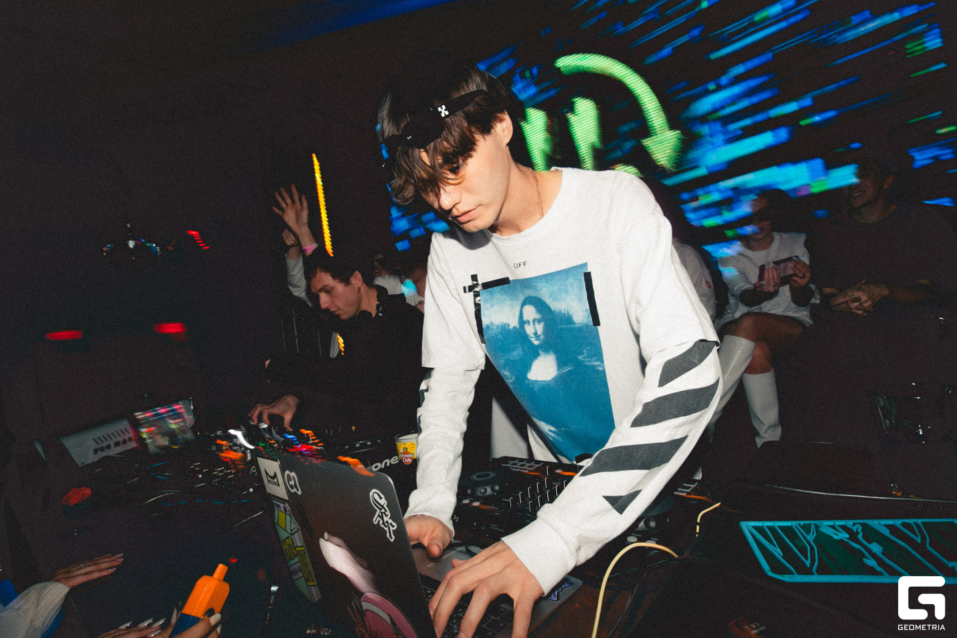 137 Repeat 21.10.jpg