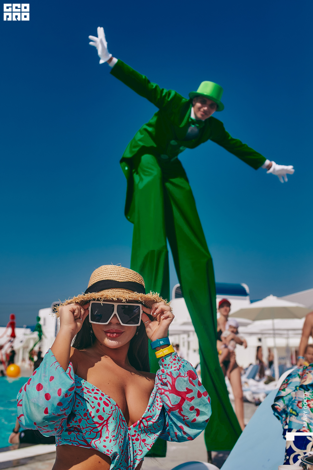 13.08.22 Santorini - Saturday080_6655.jpg