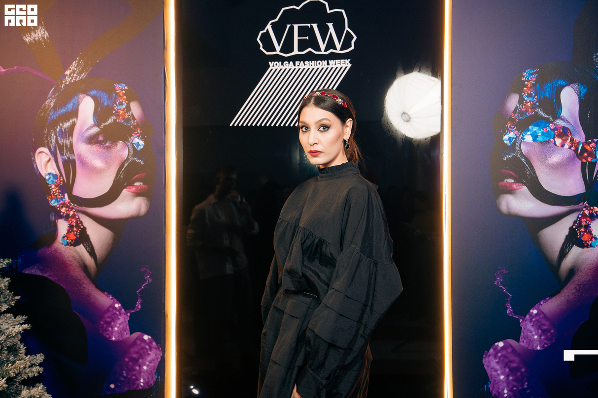 VOLGA FASHION WEEK. Гости показов 30