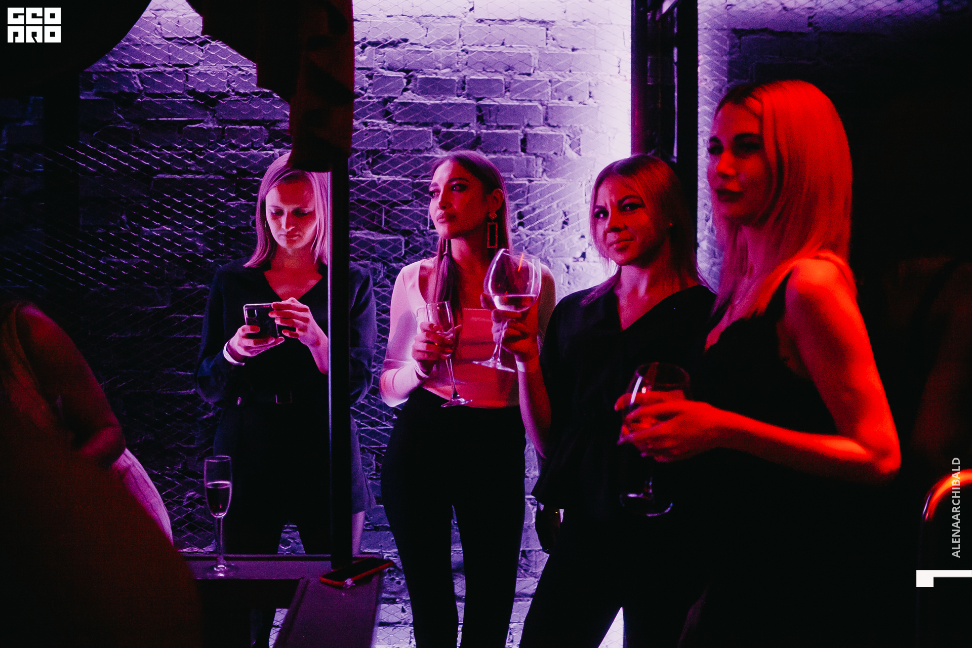 2021-02-07 00-51-45_alenaarchibald_128.JPG