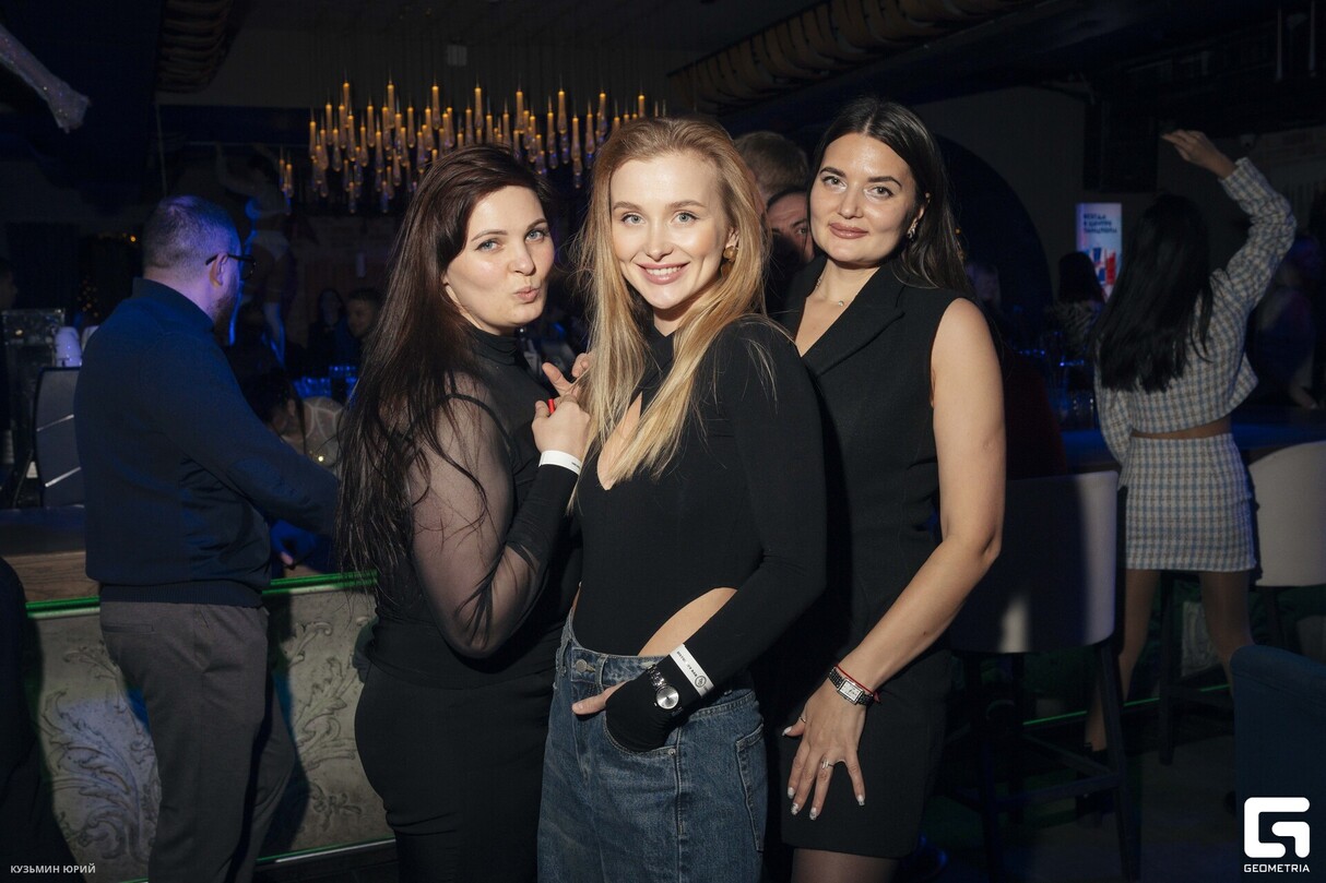 ПЯТНИЦА В BESTUZHEV BAR 28