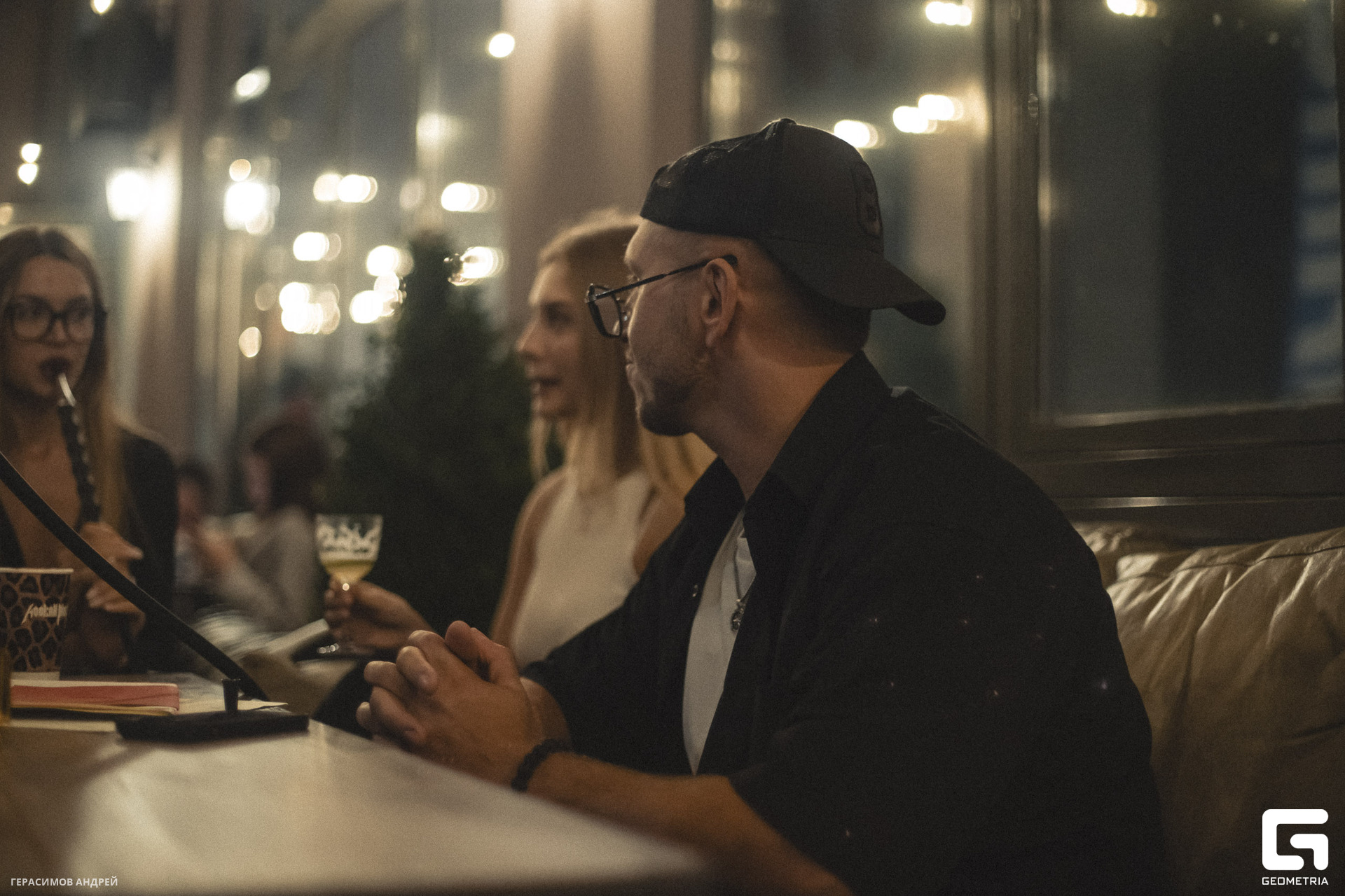 109 Hookah Place 7. 09.jpg