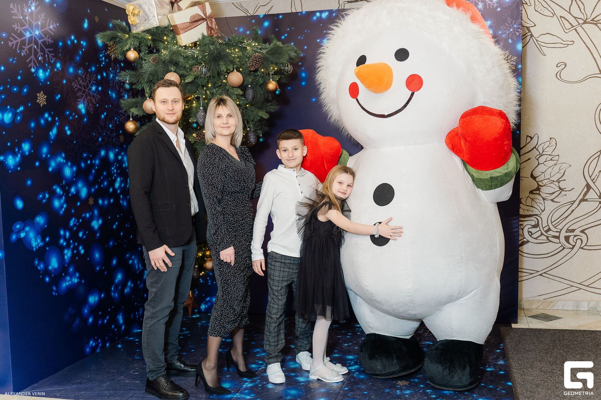 056 20240101 AV106530.jpg