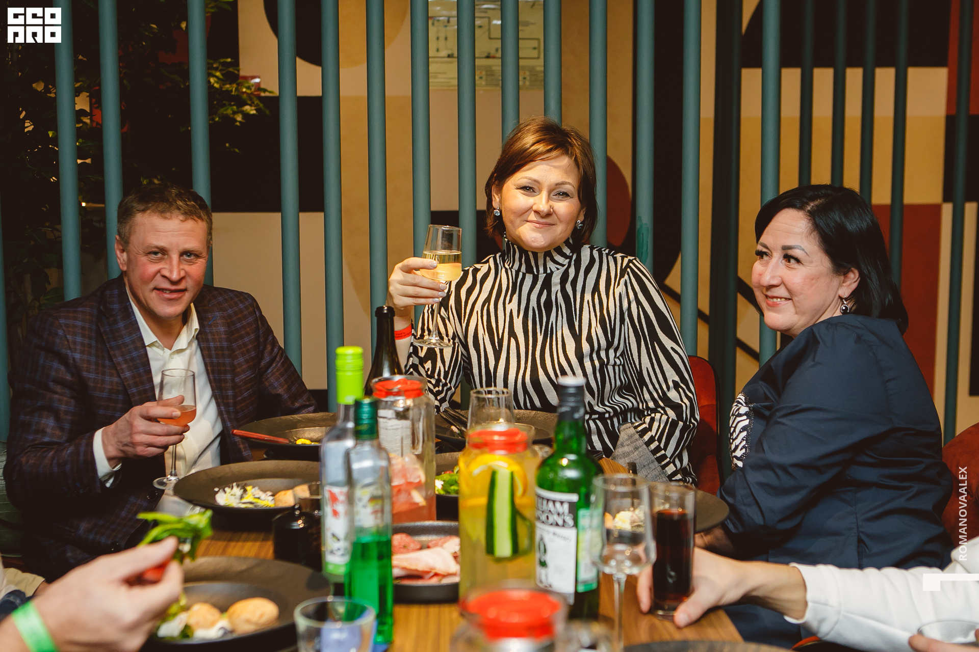 040 311022  013953 @romanovaalex.jpg