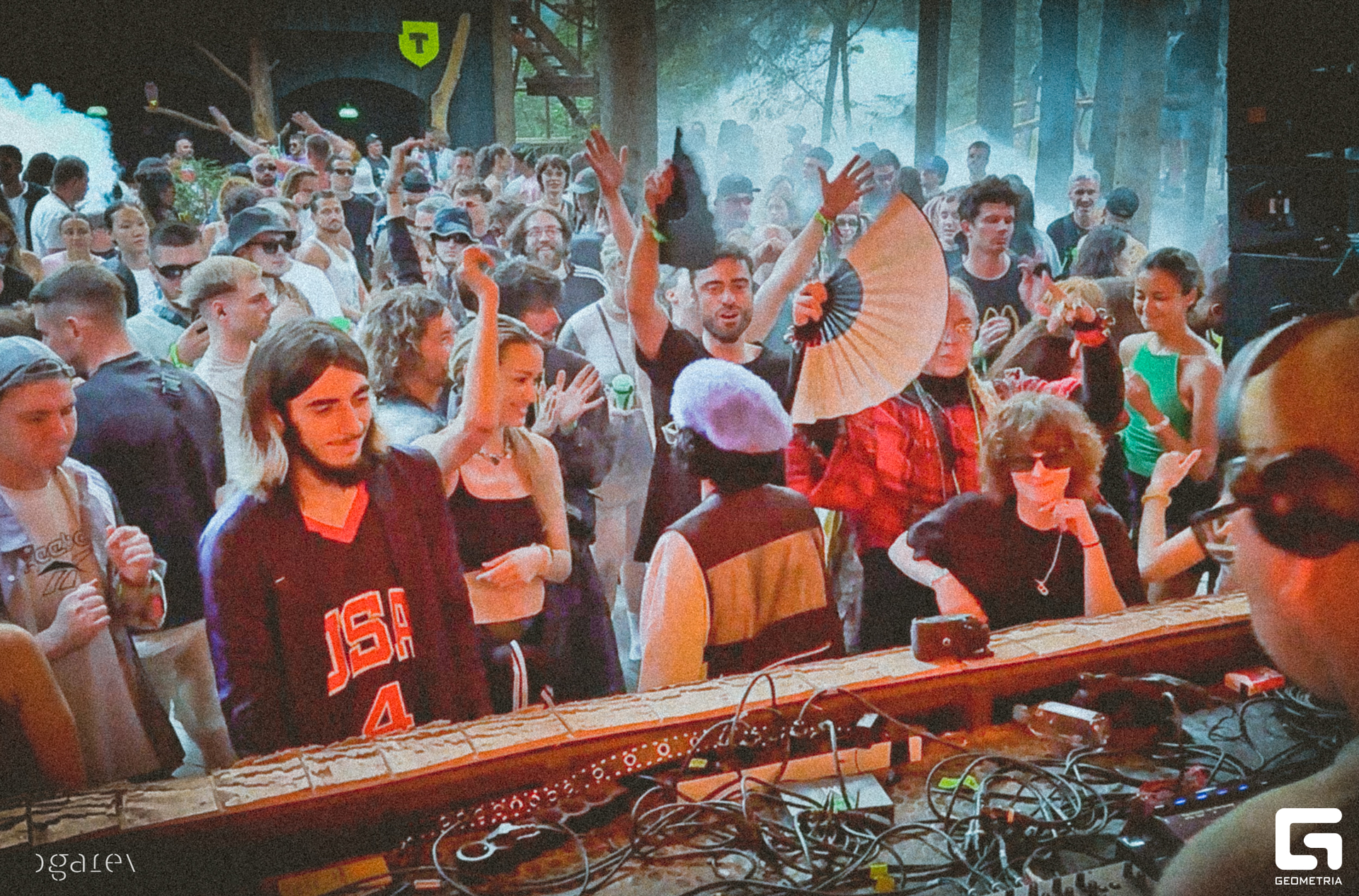 OUTLINE 2025-178.jpg