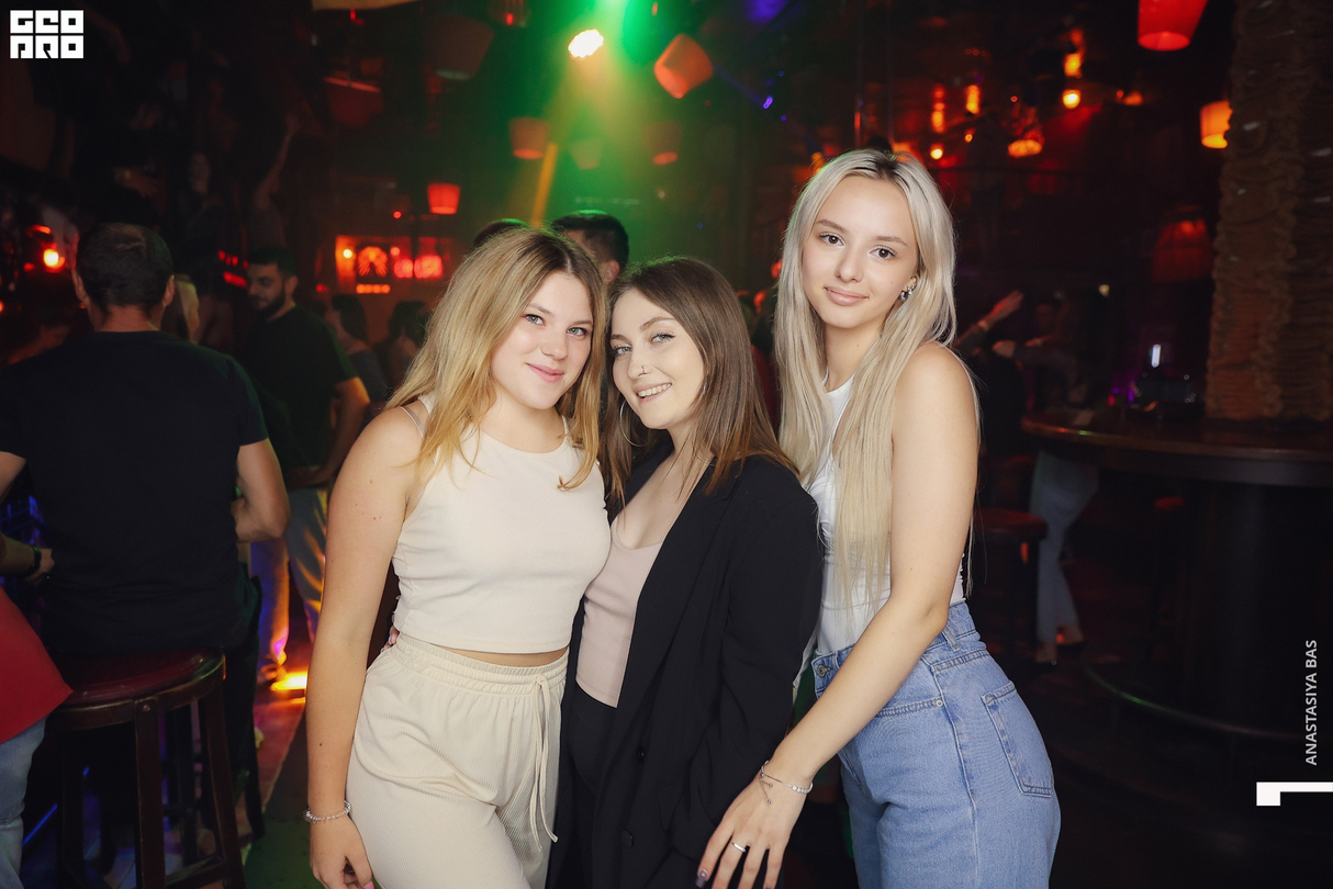 Weekend Party 25
