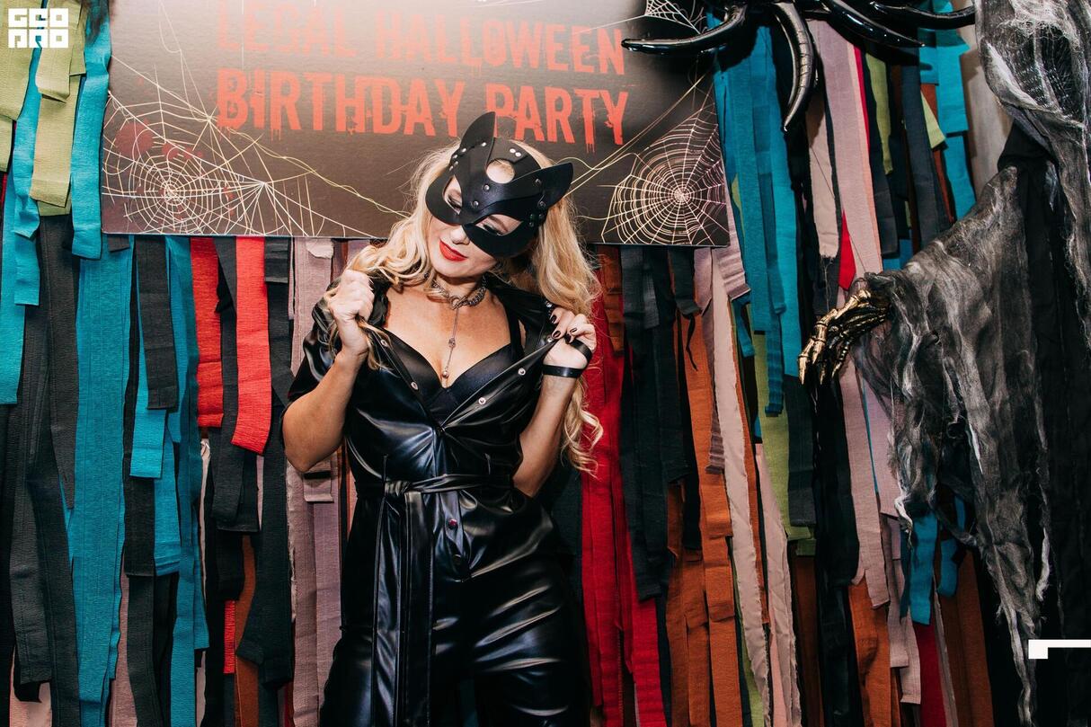 Halloween party 11