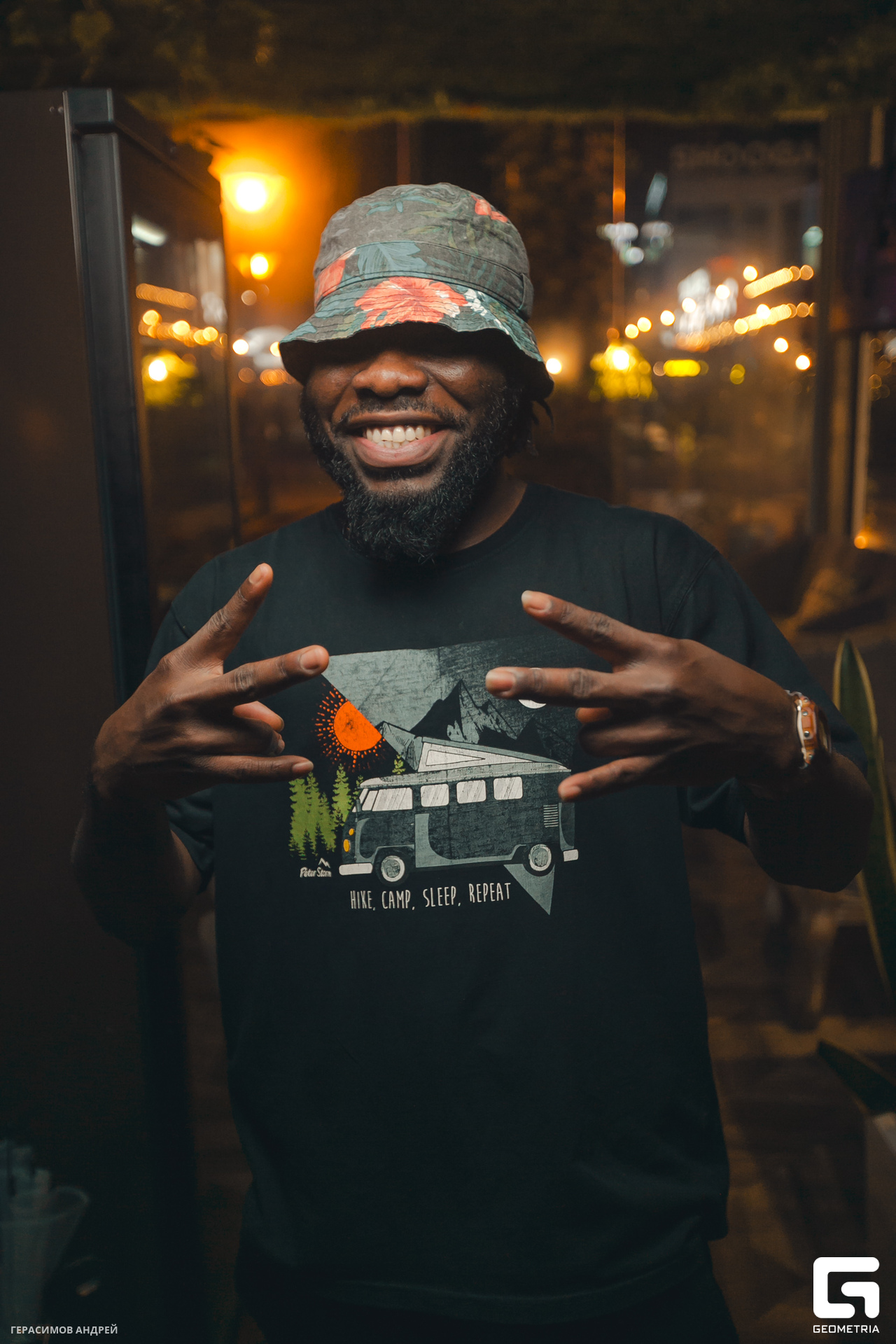 020 Four4side 24.11.jpg