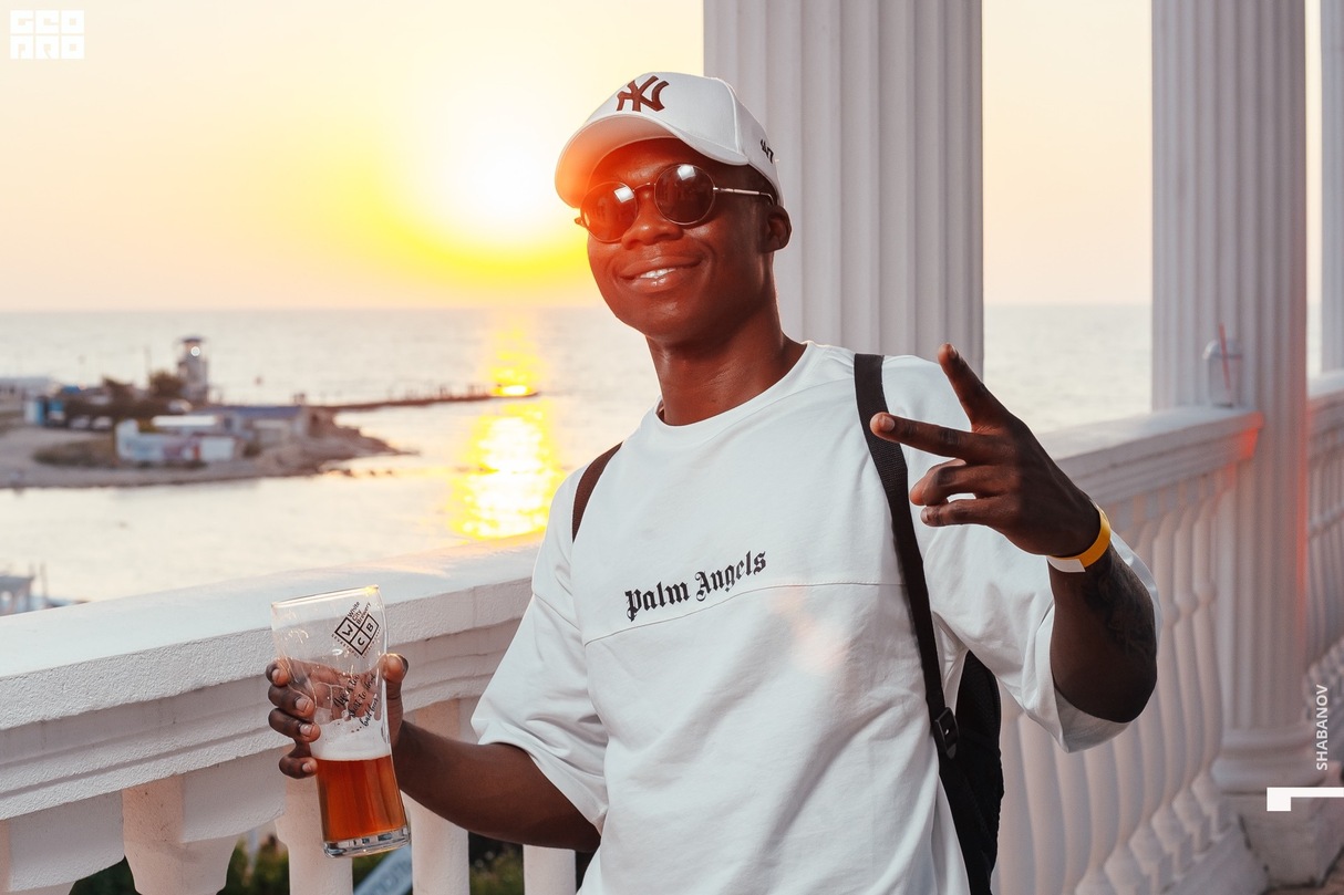 Sunset party 19