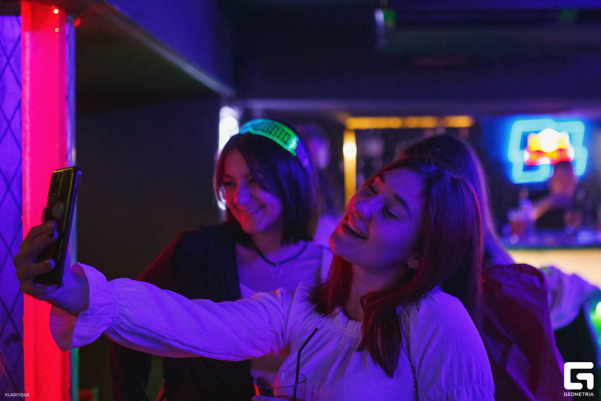 Weekend Party 30