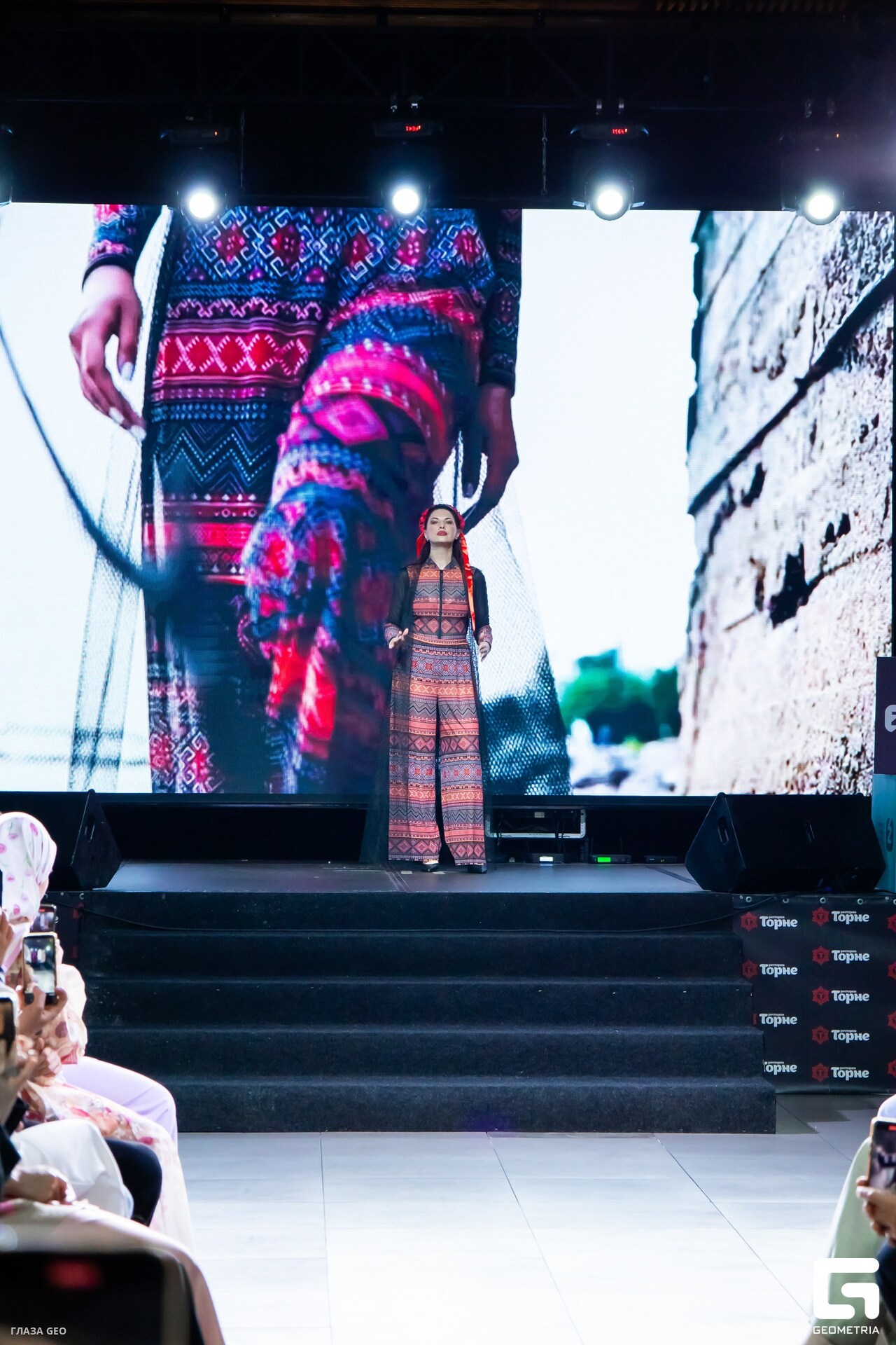 photo 162_resized.jpg