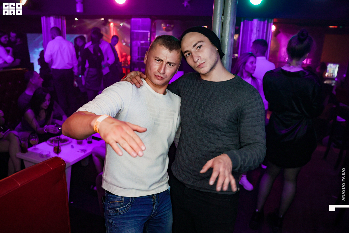 Weekend Party 9