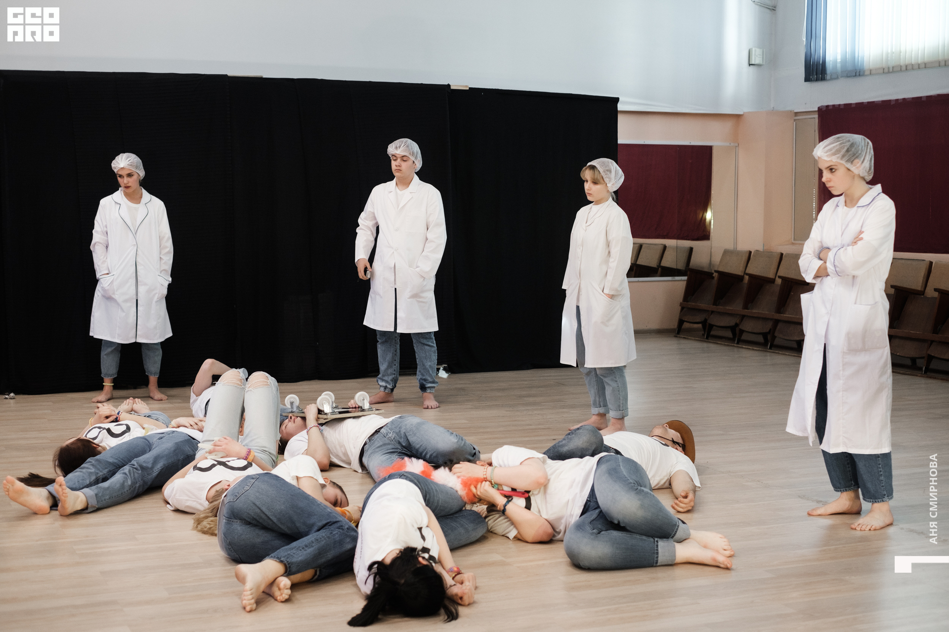 00056Спектакль.jpg