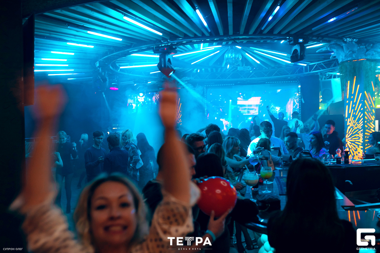 8 МАРТА. DJ GRETTA 19