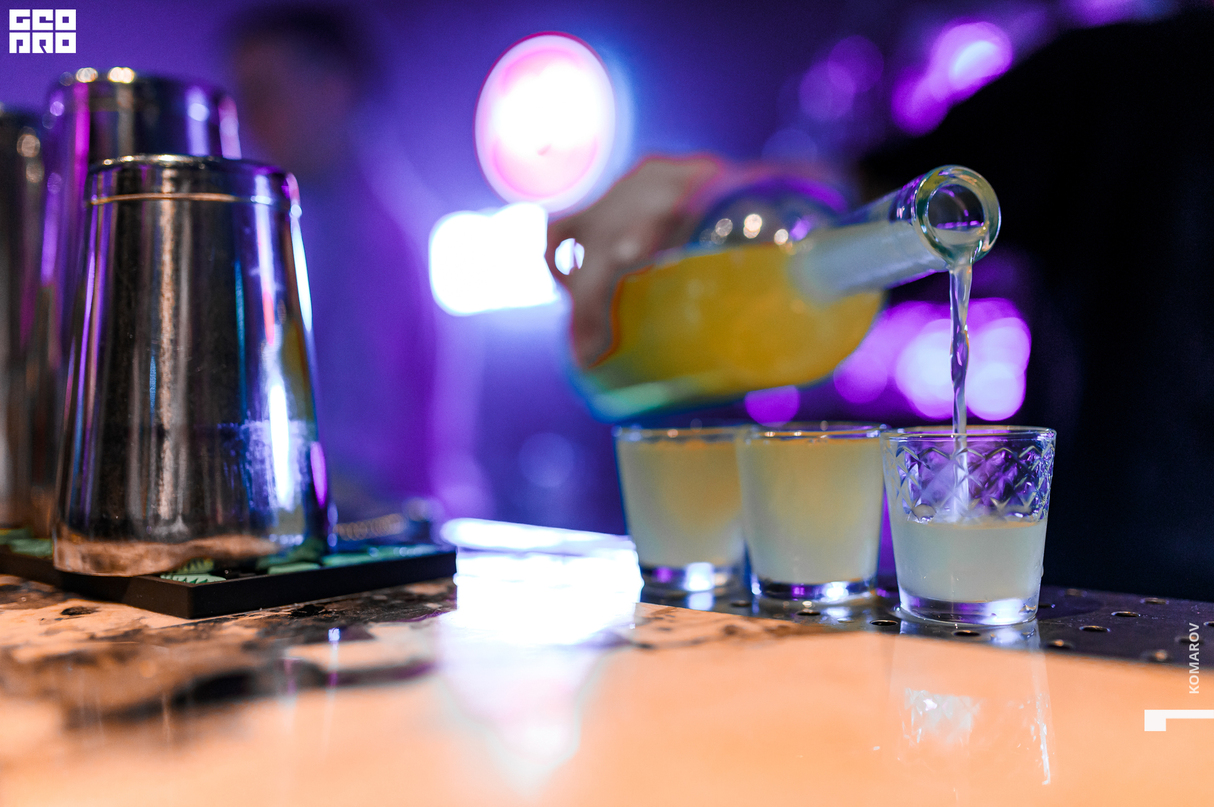 Shake Weekend 24