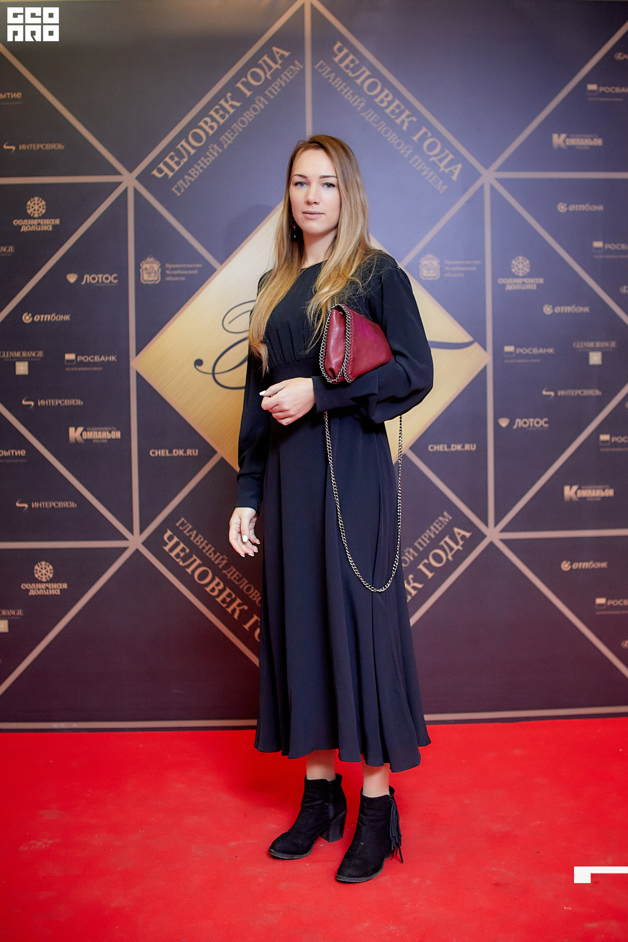 140_21-12-09 ISAEVA KASHIN SHVETS.jpg