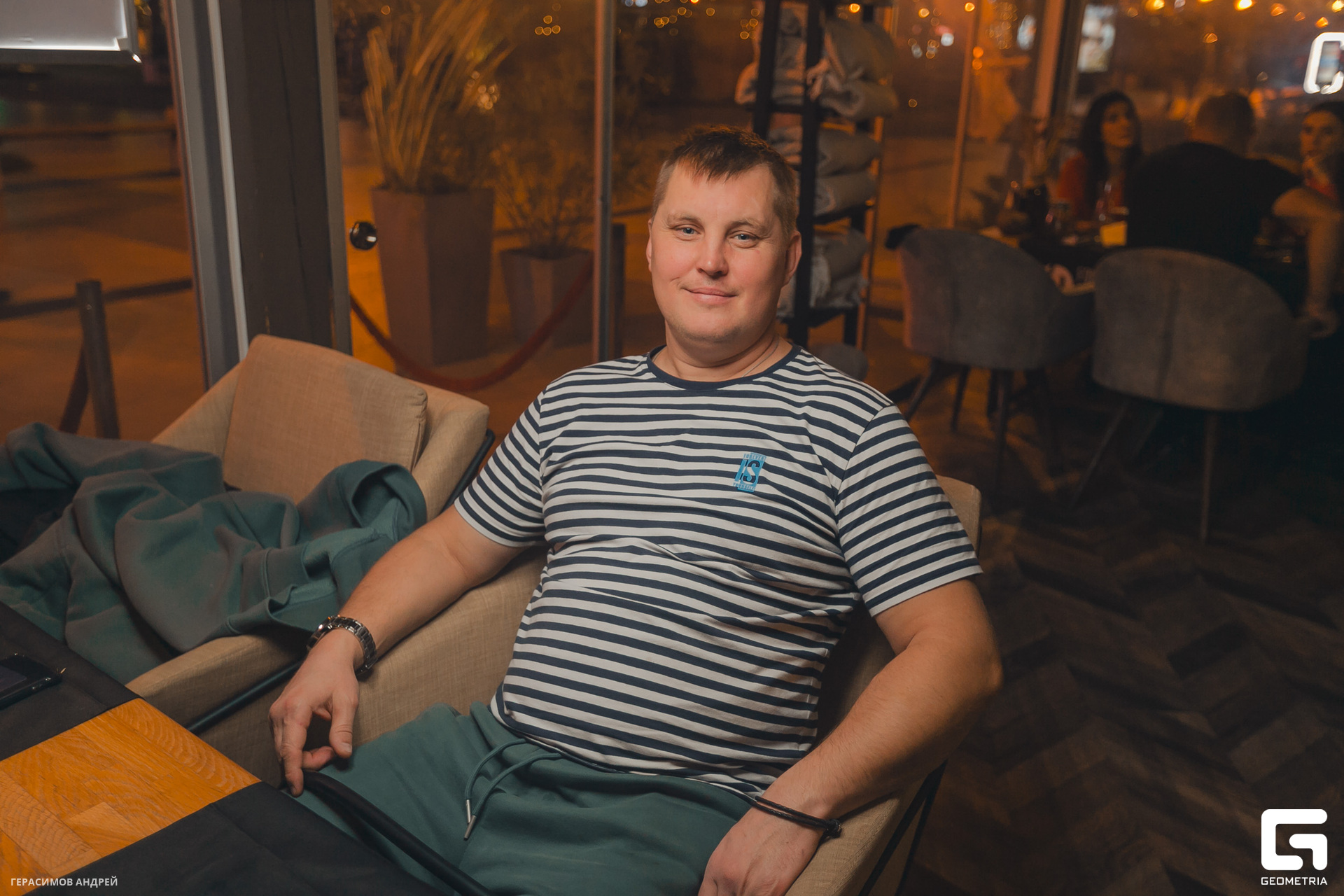 019 Four4side 24.11.jpg