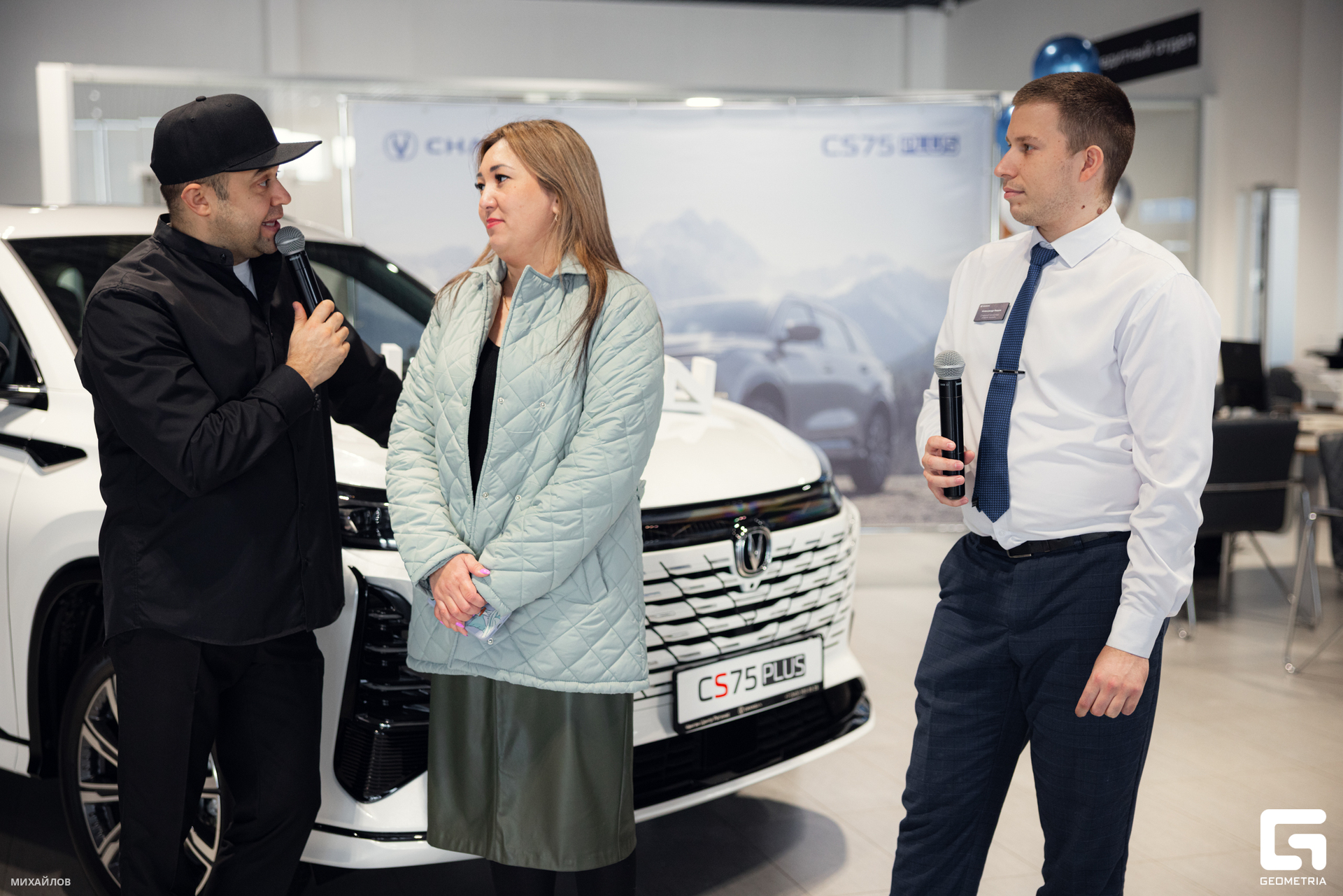 061-220225-4021 web.jpg