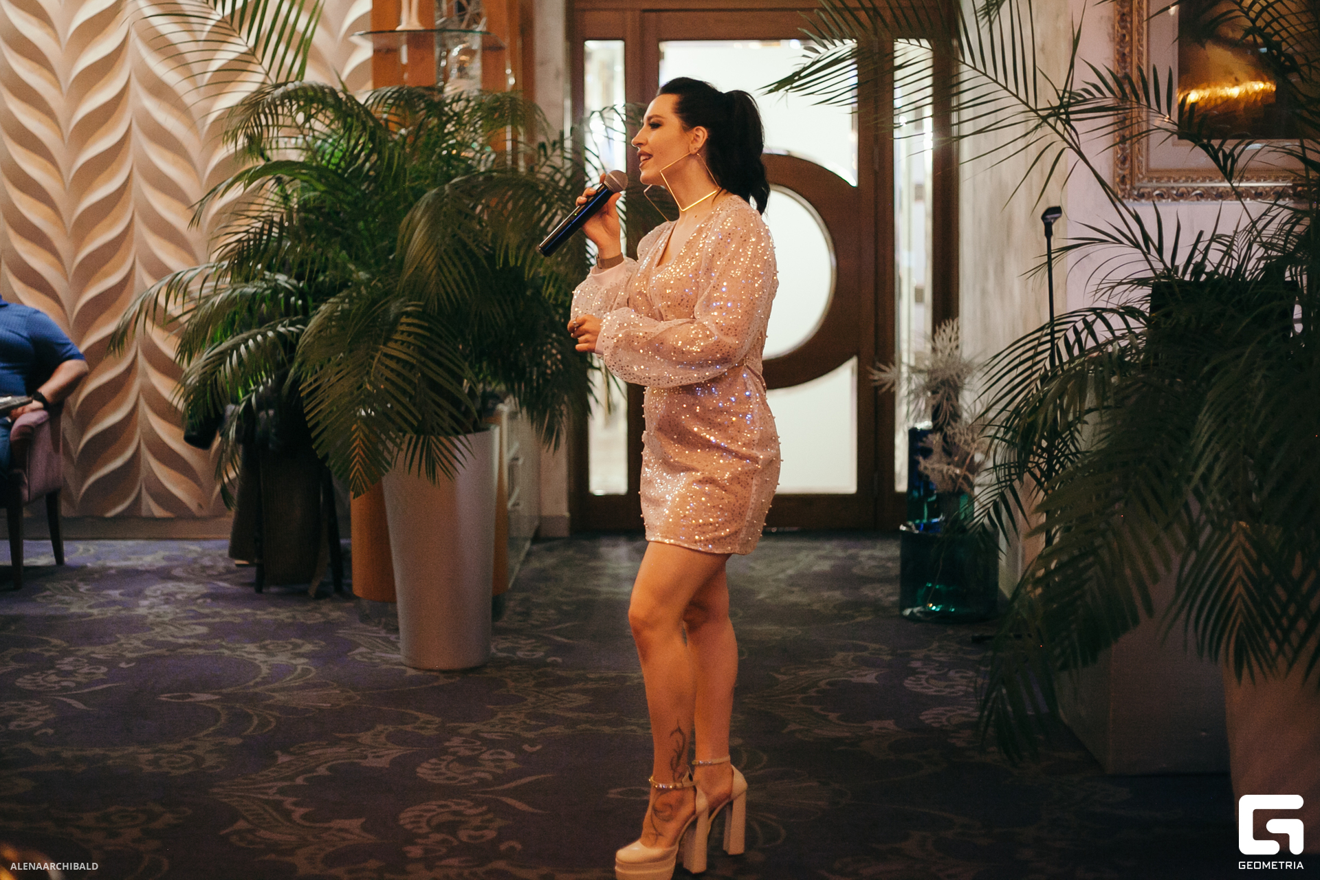 2023-12-22 19-30-57_alenaarchibald030.JPG