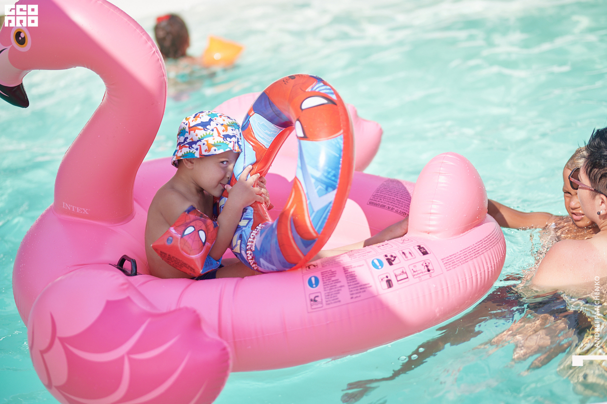 Day pool party 22