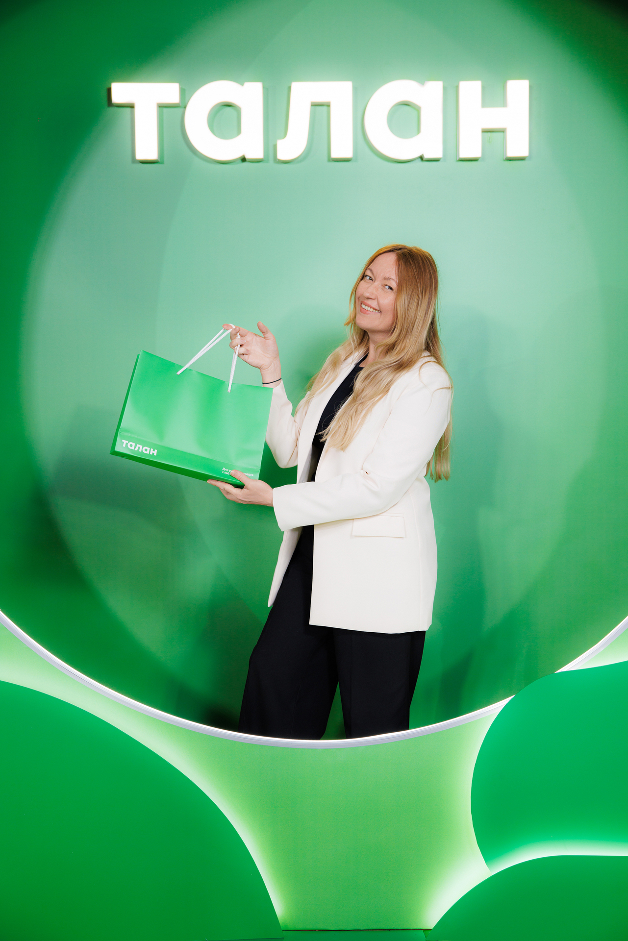 086-220425-0101 mikhailov-2560.jpg