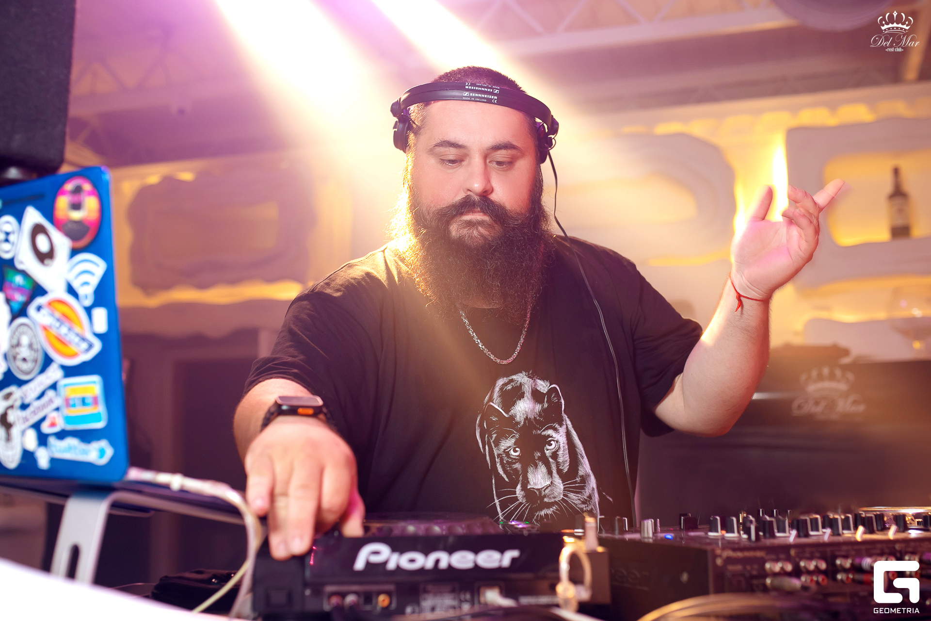 0N5A3234 копия.jpg