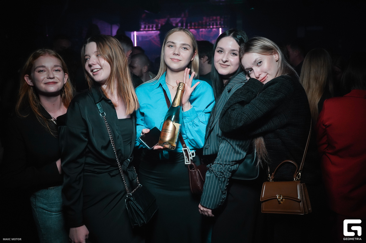 Saturday Night 19