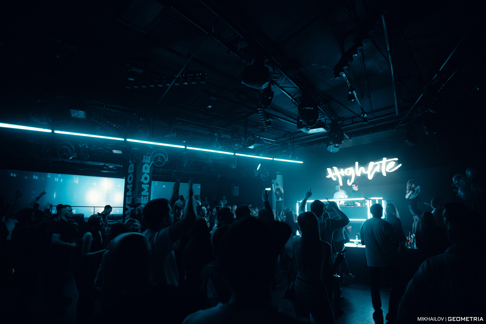 062-190425-0724 mikhailov-weblogo.jpg